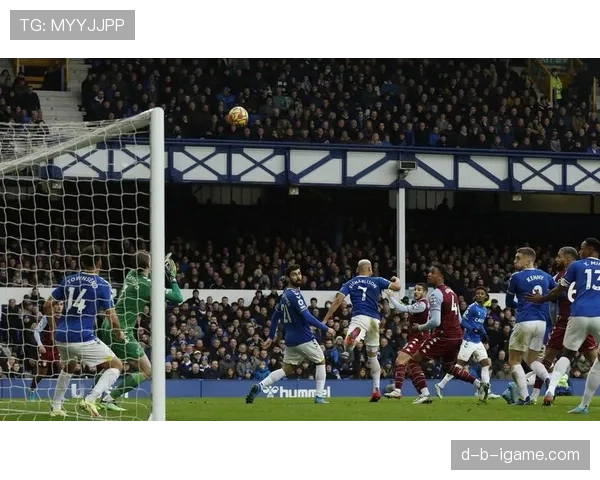 英超球迷盛会点燃赛季激情，多元文化彰显足球魅力